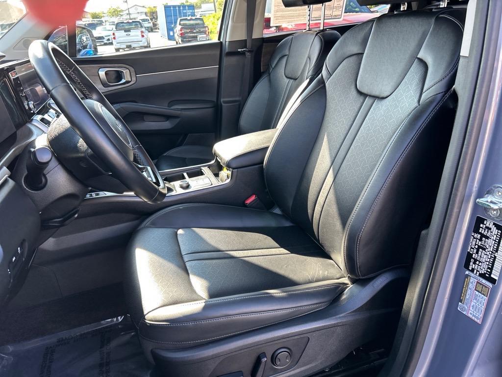 used 2022 Kia Sorento car, priced at $29,995