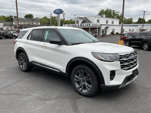 new 2025 Ford Explorer car, priced at $50,595