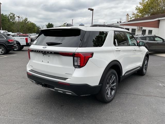 new 2025 Ford Explorer car, priced at $50,595