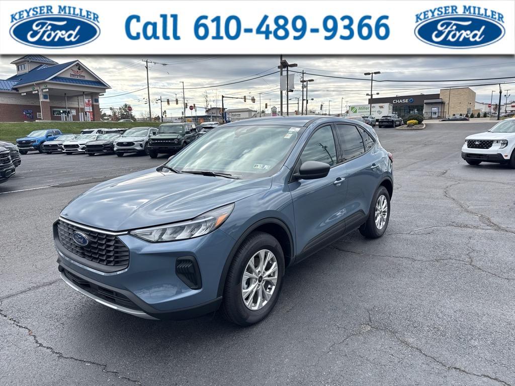new 2025 Ford Escape car, priced at $29,432