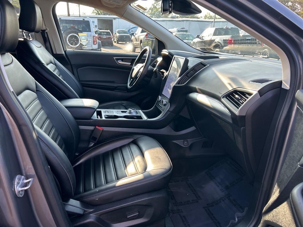 used 2022 Ford Edge car, priced at $26,995