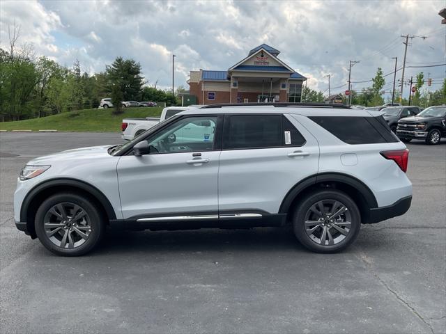 new 2025 Ford Explorer car, priced at $46,925