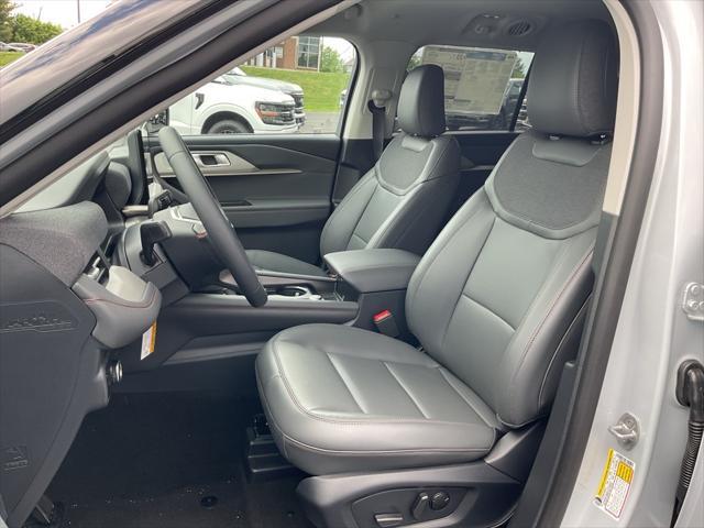 new 2025 Ford Explorer car, priced at $46,925