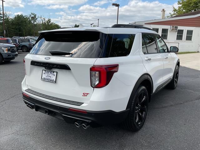 new 2024 Ford Explorer car, priced at $60,905