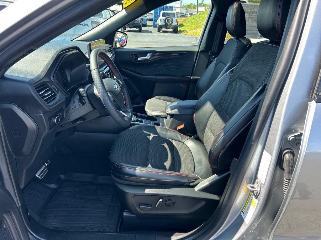 used 2023 Ford Escape car, priced at $27,995