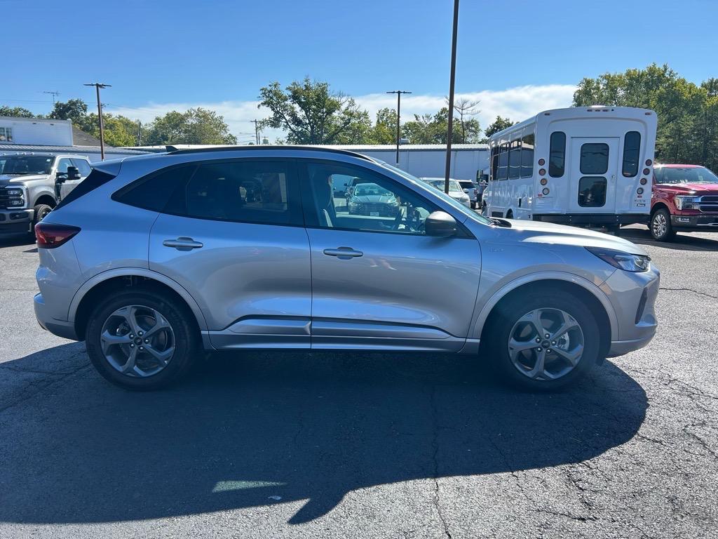 used 2023 Ford Escape car, priced at $28,995