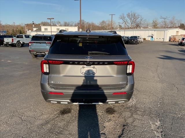 new 2025 Ford Explorer car, priced at $44,903