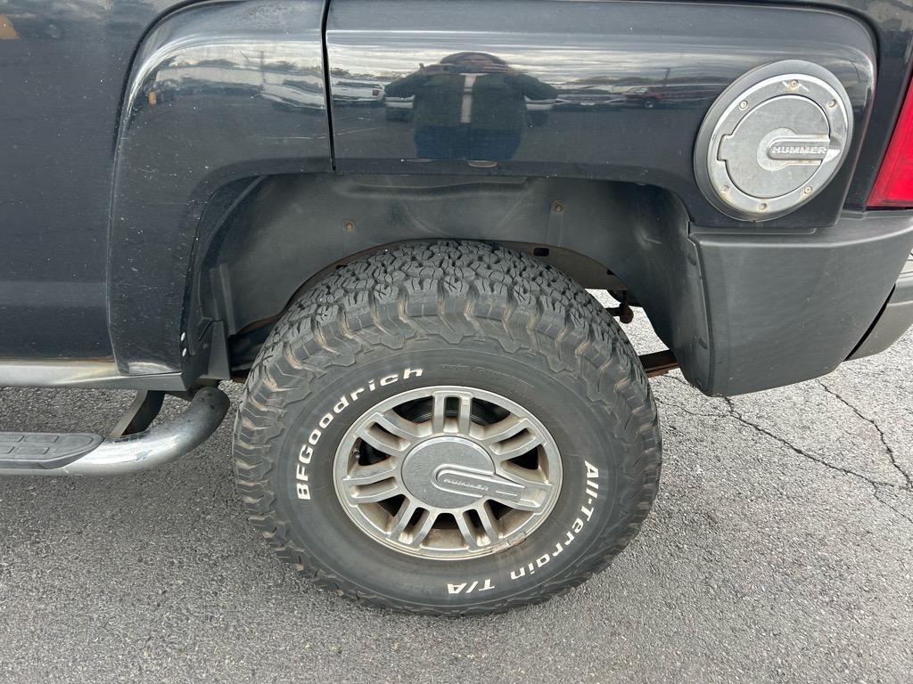 used 2007 Hummer H3 car, priced at $12,995