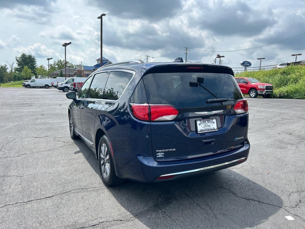 used 2020 Chrysler Pacifica Hybrid car, priced at $34,995