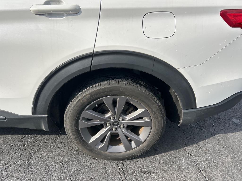 used 2022 Ford Explorer car, priced at $30,995