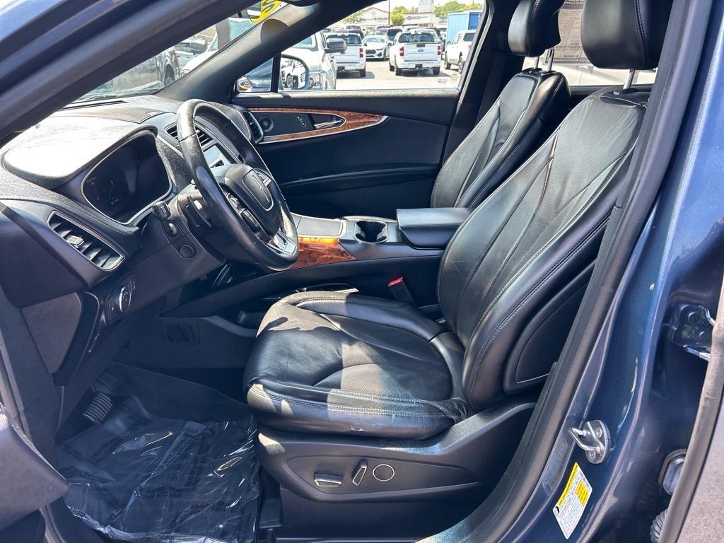 used 2019 Lincoln Nautilus car, priced at $29,495