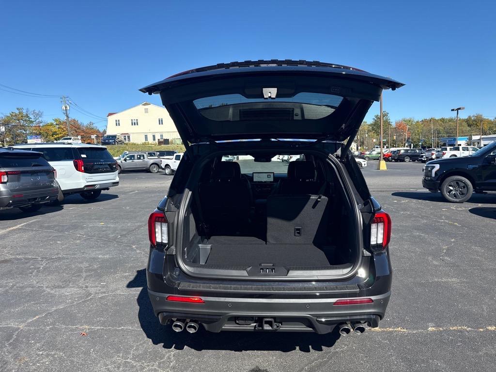new 2025 Ford Explorer car, priced at $59,810