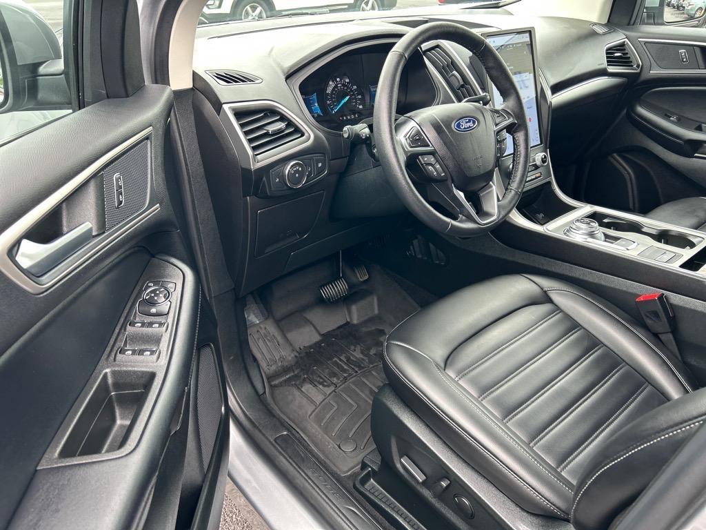 used 2022 Ford Edge car, priced at $25,495