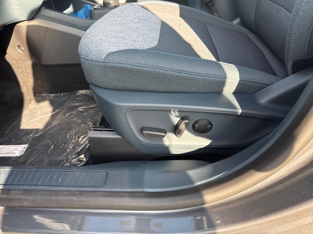 new 2025 Ford Maverick car, priced at $35,025