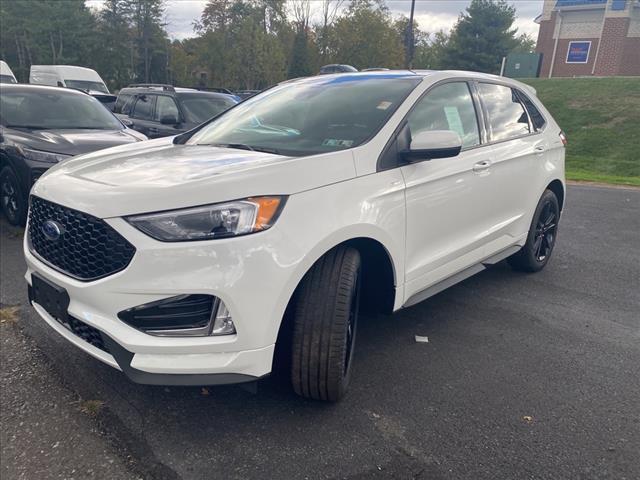 new 2024 Ford Edge car, priced at $40,155