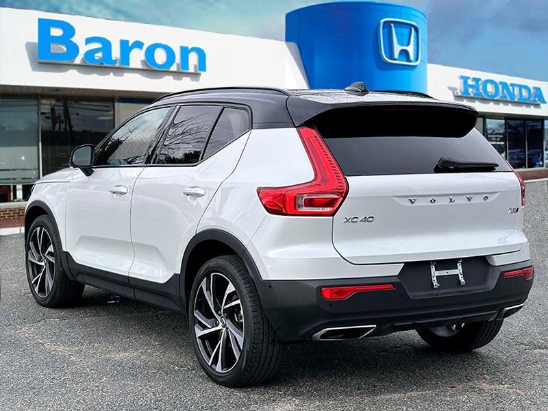 used 2019 Volvo XC40 car, priced at $21,986