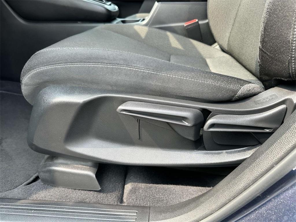 used 2023 Honda CR-V car, priced at $26,318