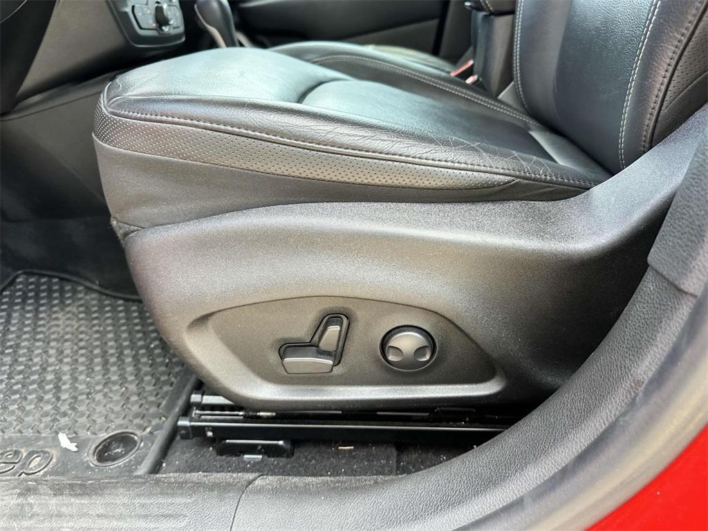 used 2022 Jeep Renegade car, priced at $18,000