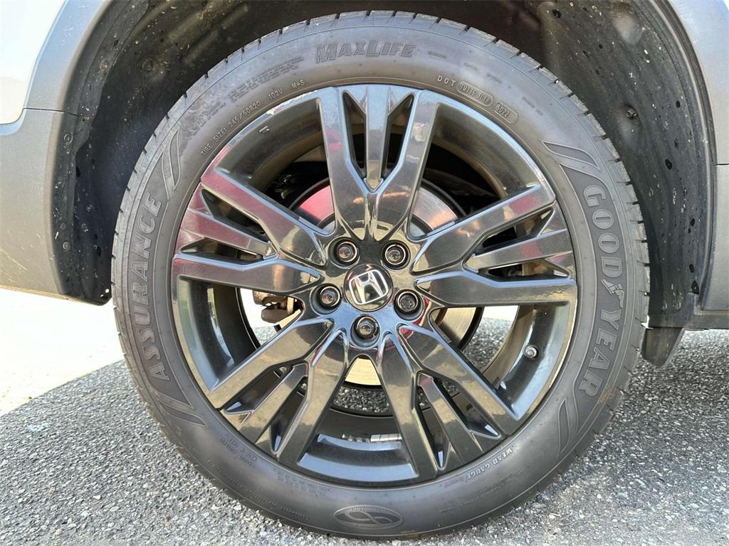 used 2022 Honda Pilot car, priced at $29,627