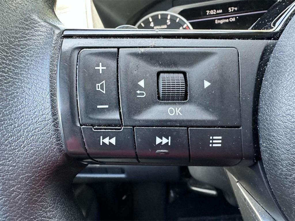 used 2021 Nissan Rogue car, priced at $21,986