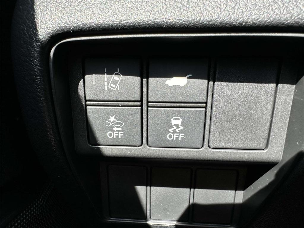 used 2022 Honda CR-V car, priced at $27,291