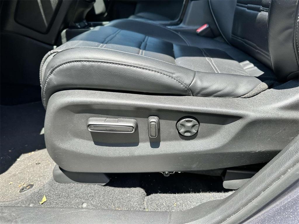 used 2021 Honda CR-V Hybrid car, priced at $25,653