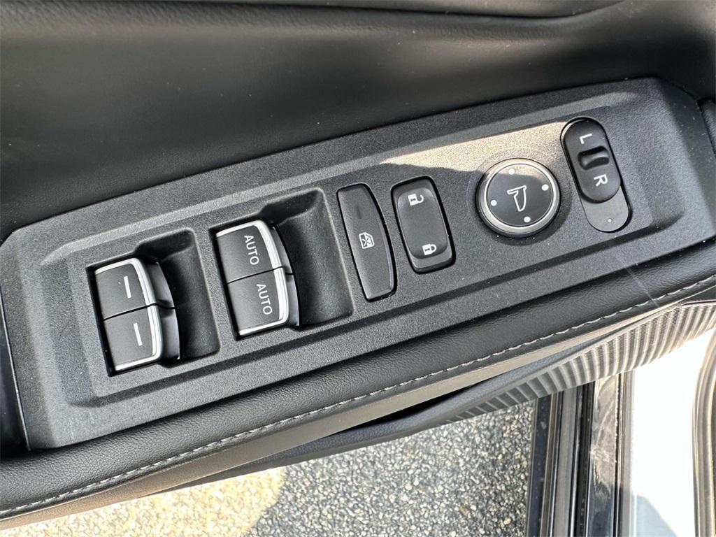 used 2024 Honda Accord Hybrid car, priced at $27,896