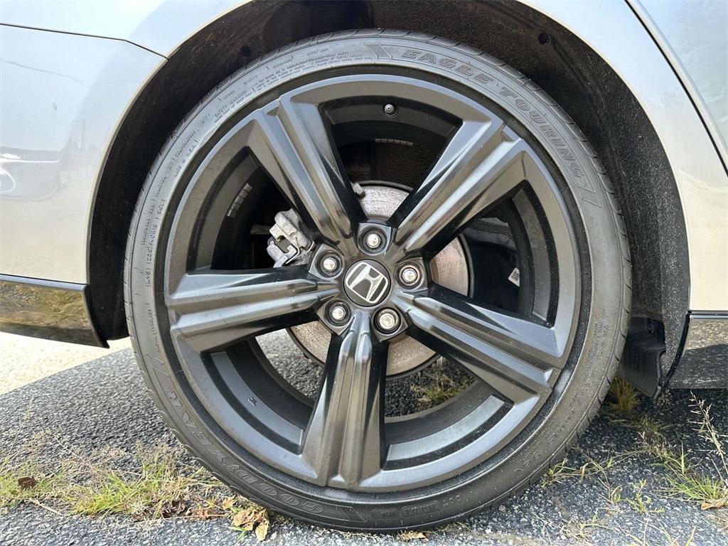 used 2024 Honda Accord Hybrid car, priced at $27,896