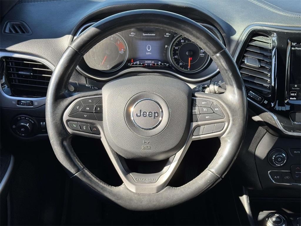 used 2020 Jeep Cherokee car, priced at $17,986