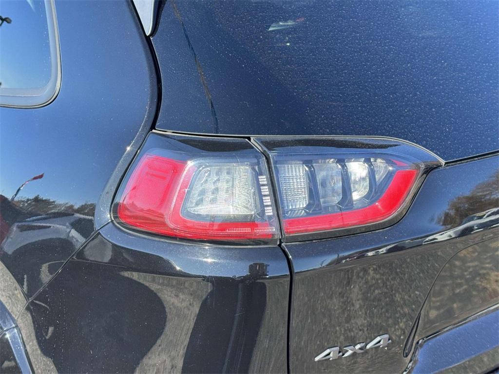 used 2020 Jeep Cherokee car, priced at $17,986