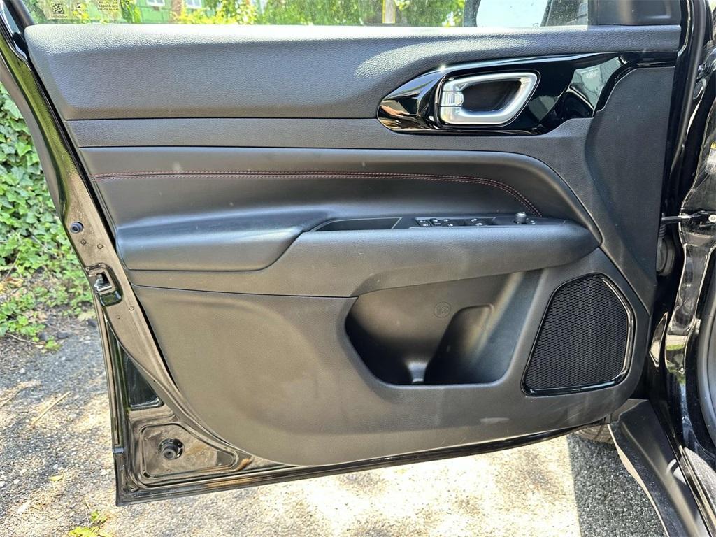 used 2022 Jeep Compass car, priced at $23,616