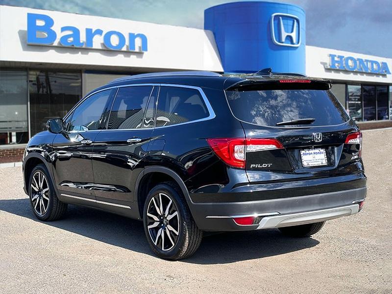 used 2022 Honda Pilot car, priced at $33,986