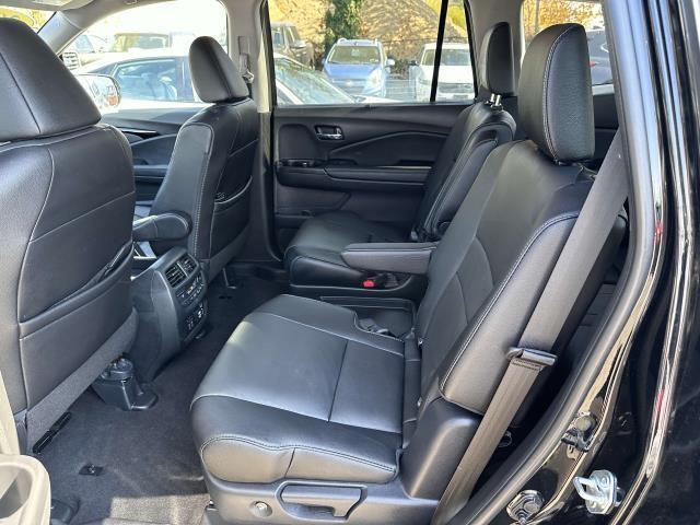 used 2022 Honda Pilot car, priced at $33,986