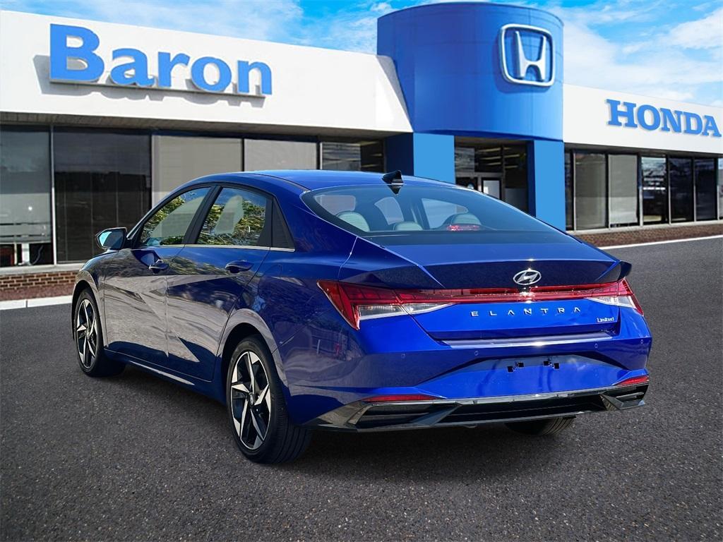 used 2023 Hyundai Elantra car, priced at $18,556