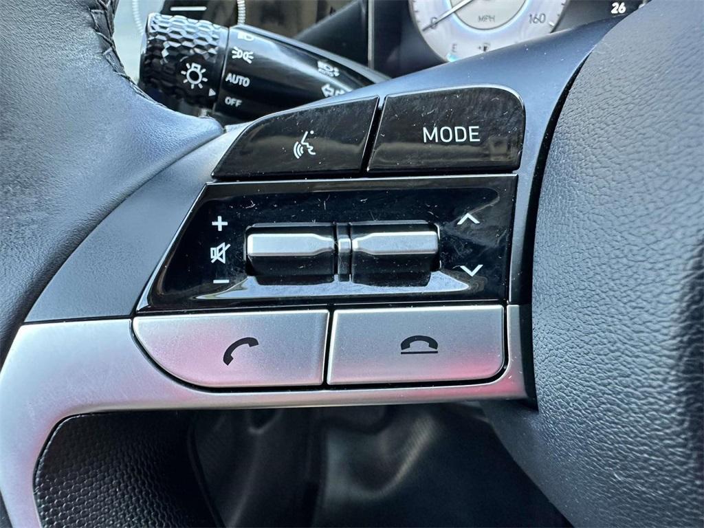 used 2023 Hyundai Elantra car, priced at $18,556