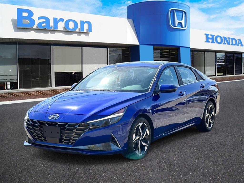 used 2023 Hyundai Elantra car, priced at $18,556