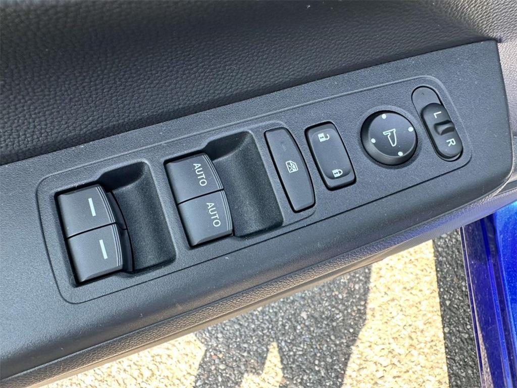 used 2023 Honda CR-V Hybrid car, priced at $28,986