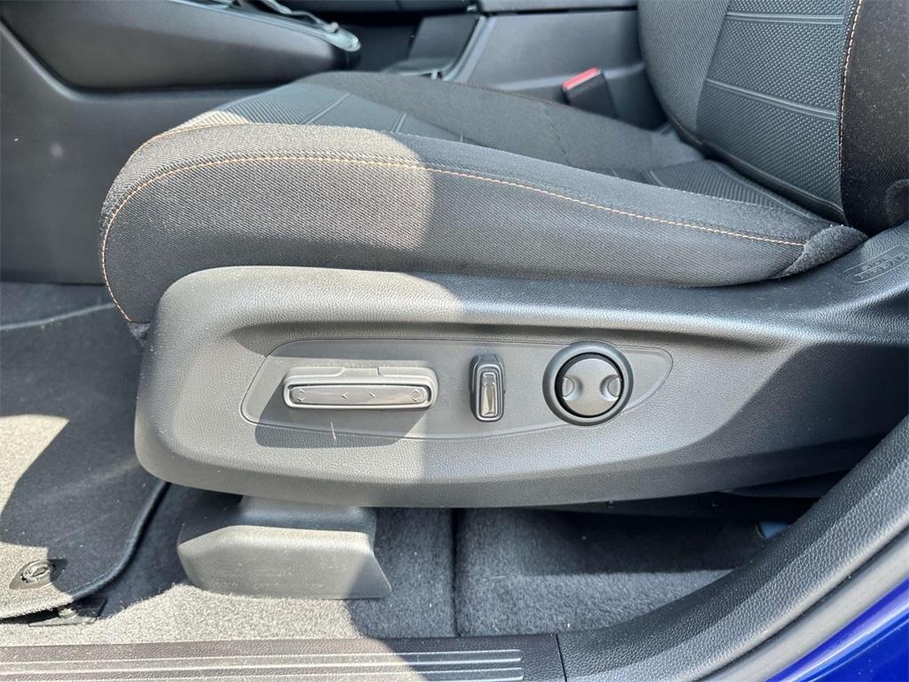used 2023 Honda CR-V Hybrid car, priced at $28,986