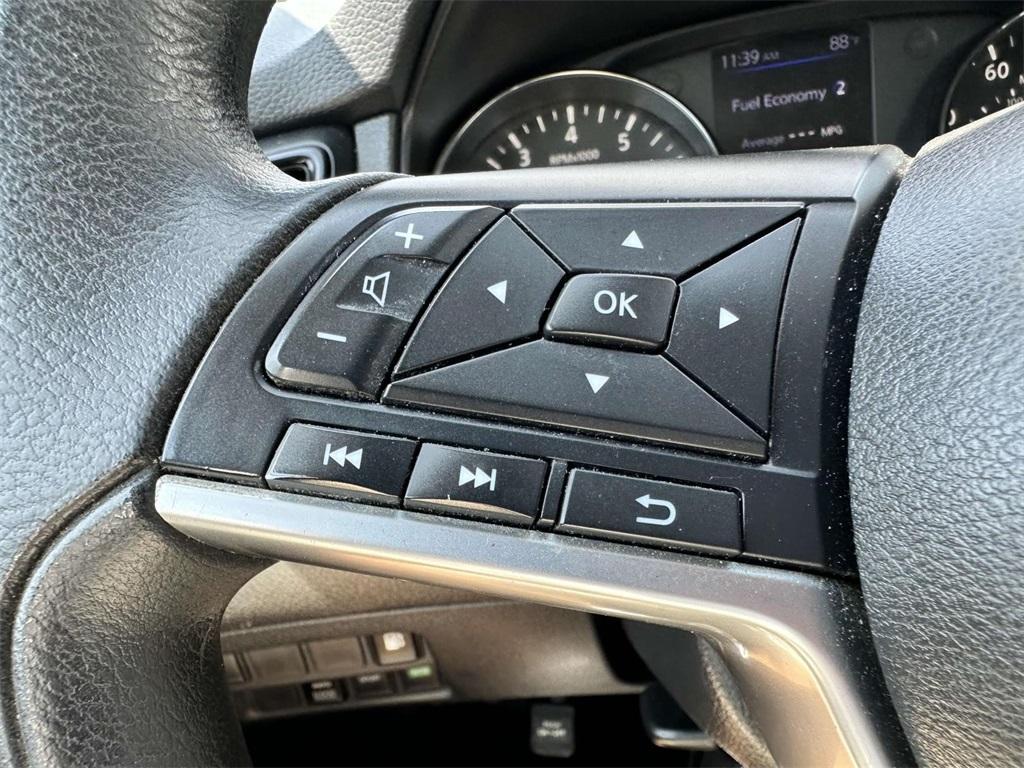used 2018 Nissan Rogue car, priced at $13,433