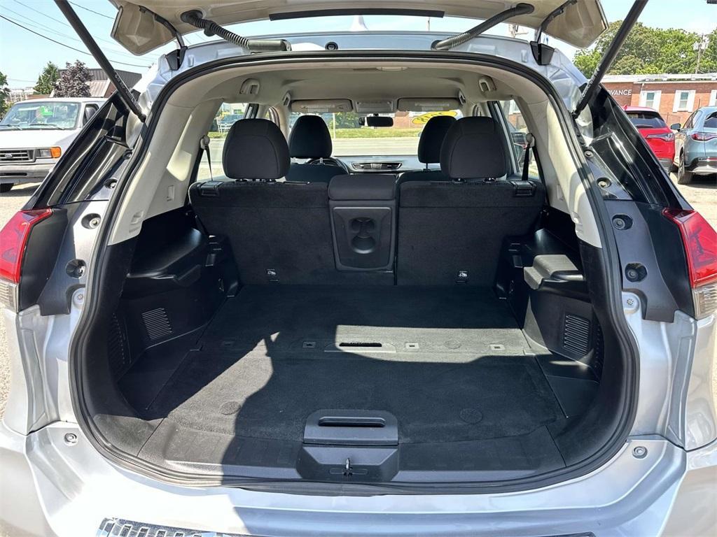 used 2018 Nissan Rogue car, priced at $13,433