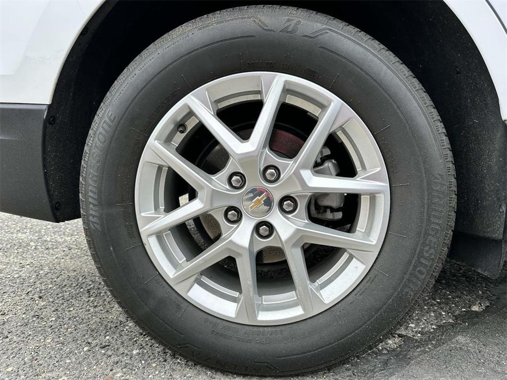 used 2022 Chevrolet Equinox car, priced at $20,008