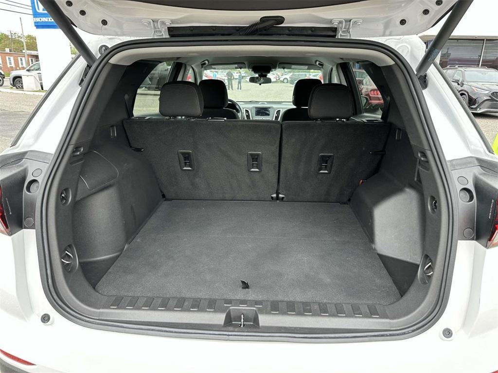 used 2022 Chevrolet Equinox car, priced at $20,008