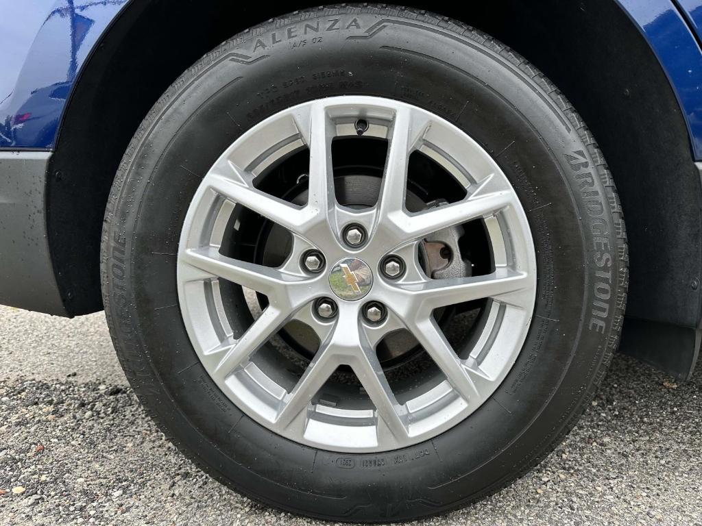 used 2022 Chevrolet Equinox car, priced at $19,220