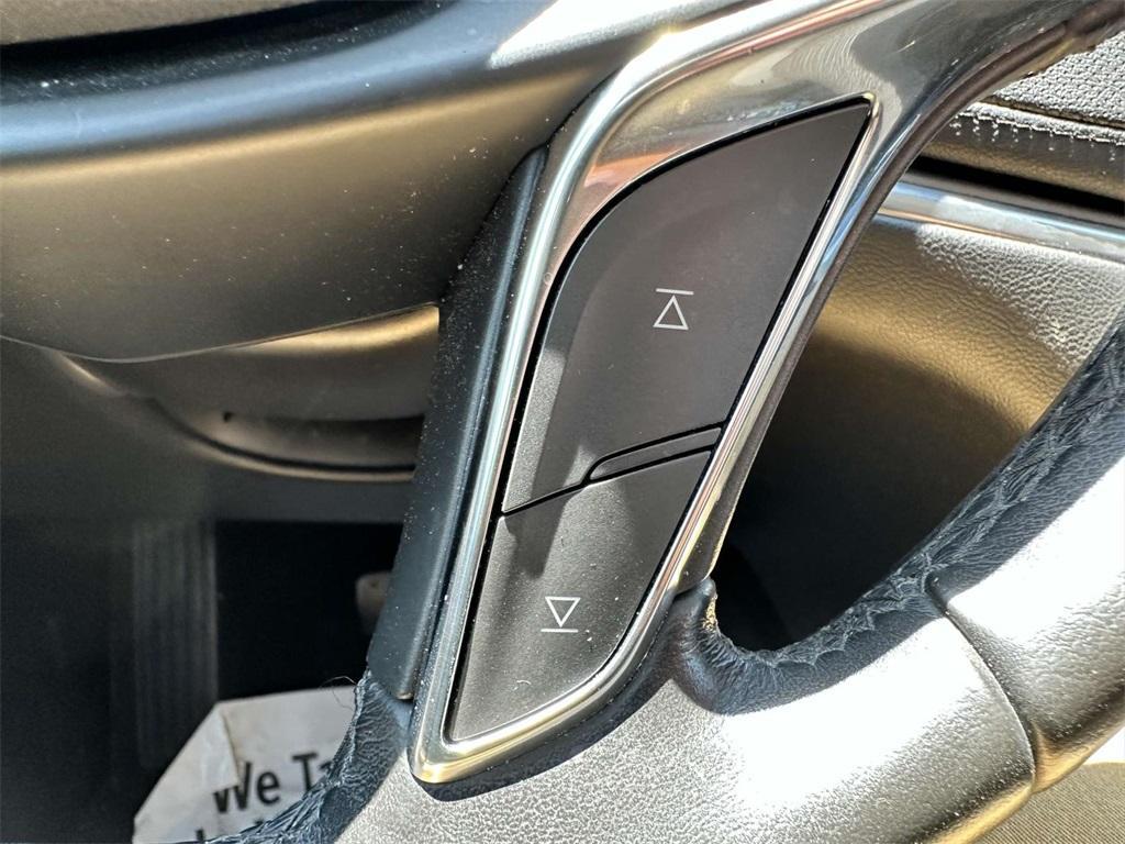 used 2019 Cadillac XT5 car, priced at $21,986