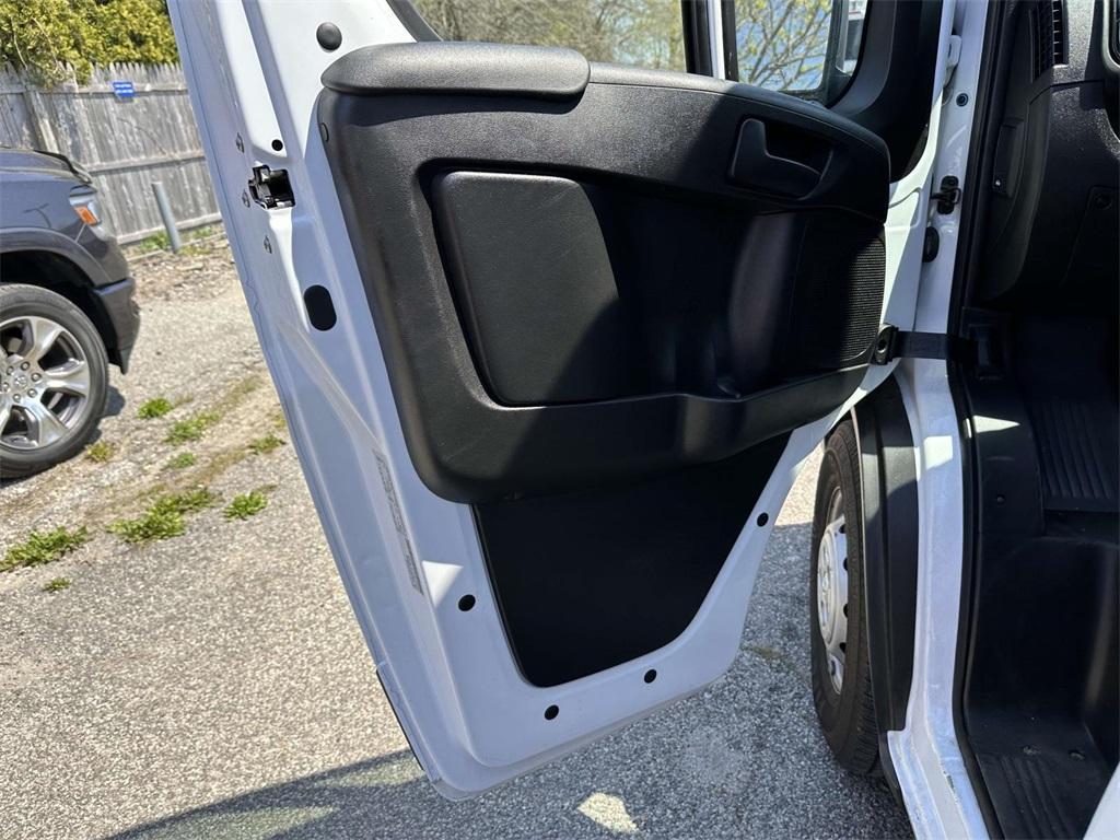 used 2023 Ram ProMaster 2500 car, priced at $29,572