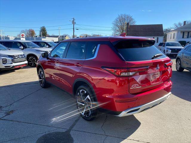 new 2024 Mitsubishi Outlander car, priced at $38,015