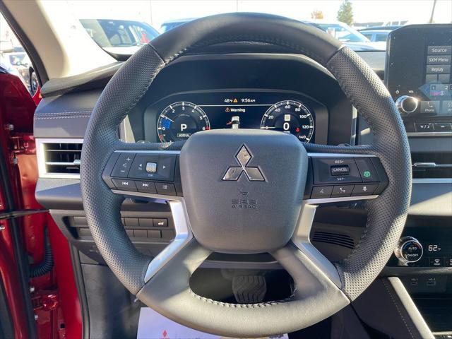 new 2024 Mitsubishi Outlander car, priced at $38,015