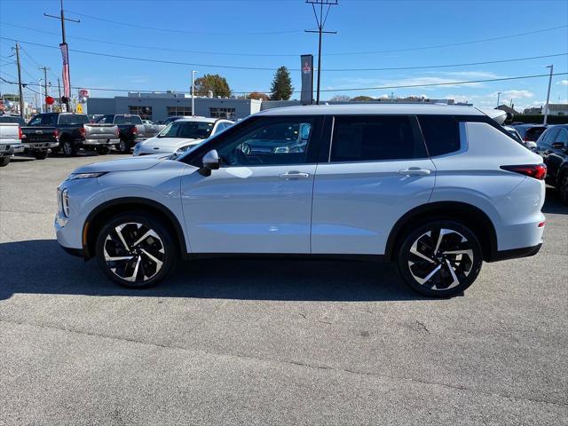 used 2022 Mitsubishi Outlander car, priced at $23,995