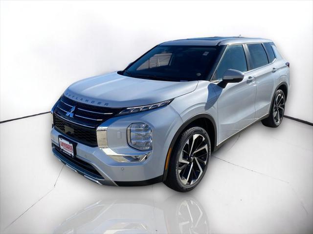 new 2024 Mitsubishi Outlander car, priced at $38,015