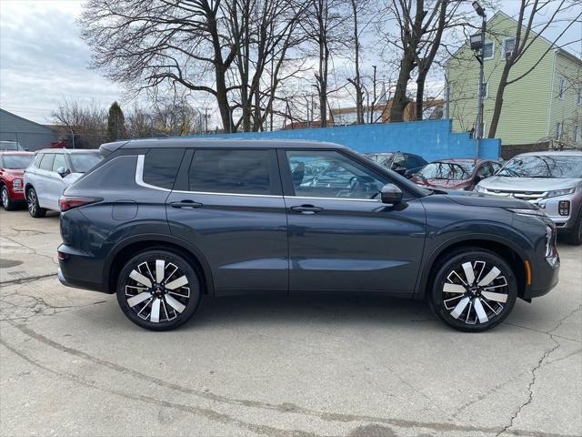 new 2025 Mitsubishi Outlander car, priced at $39,578